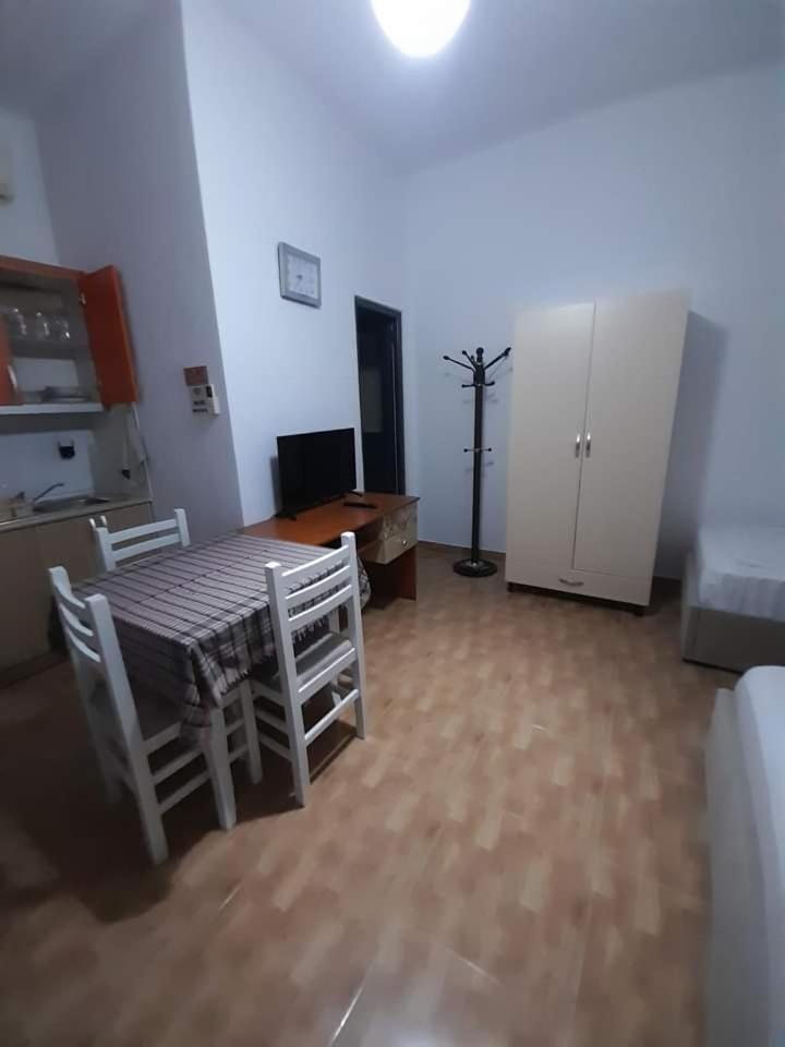 Vila F&M Ksamil Zimmer foto